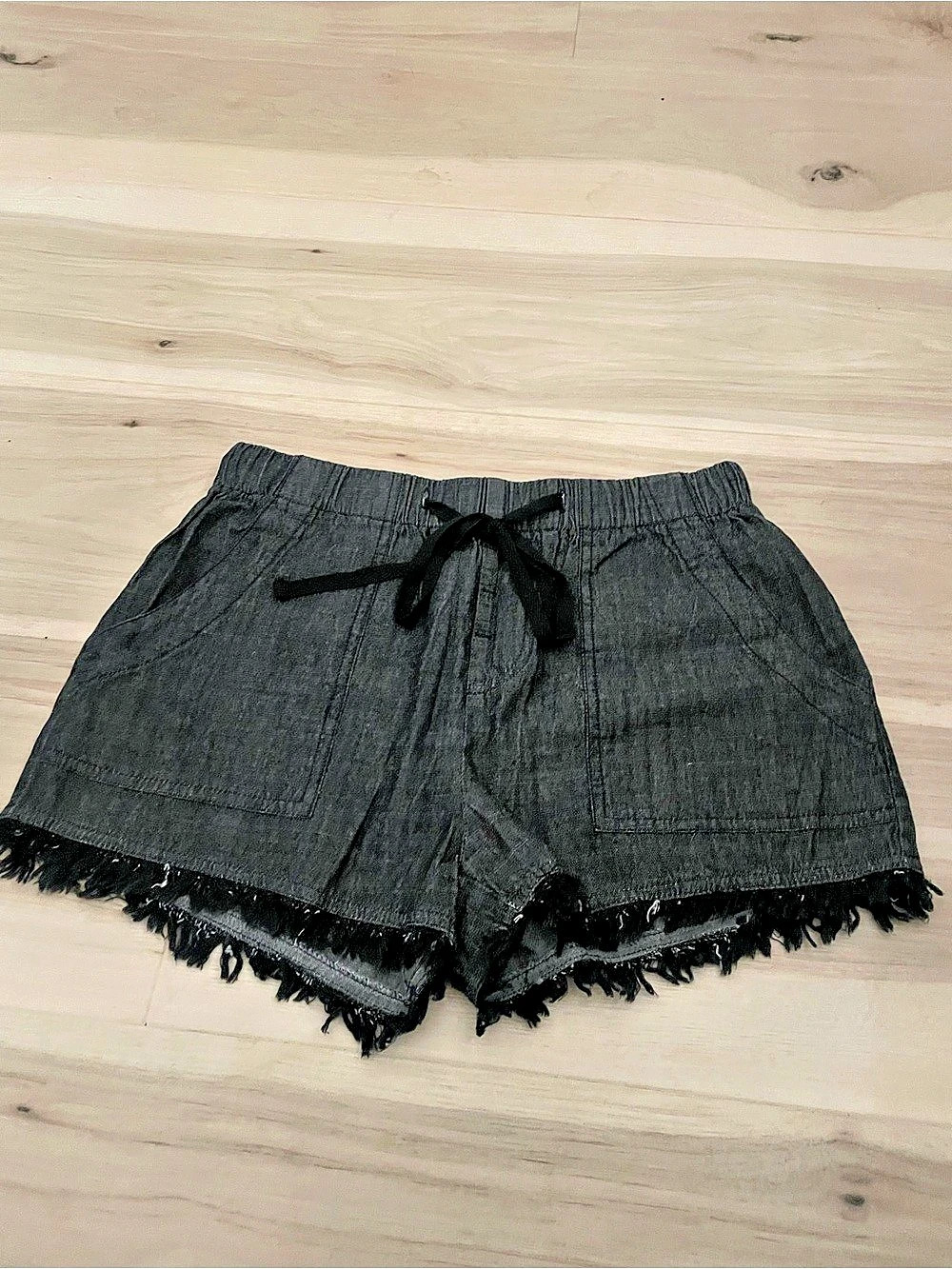 Black Casual Pocketed Frayed Denim Shorts Black Fringe Jean Shorts Size Small